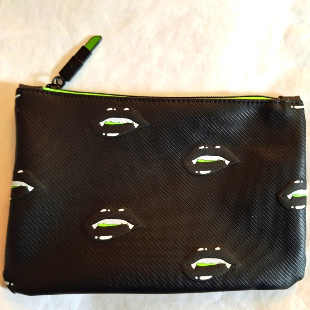 Ipsy Dracula Lips Halloween Glam Bag